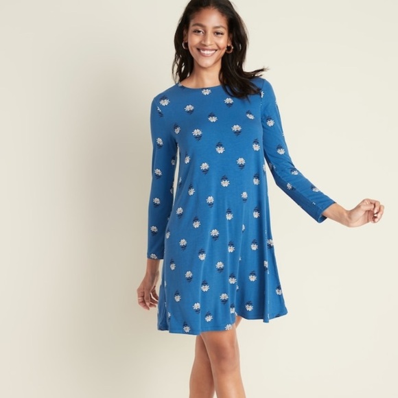 Old Navy Jersey Long Sleeve Swing Dress - Picture 4 of 5